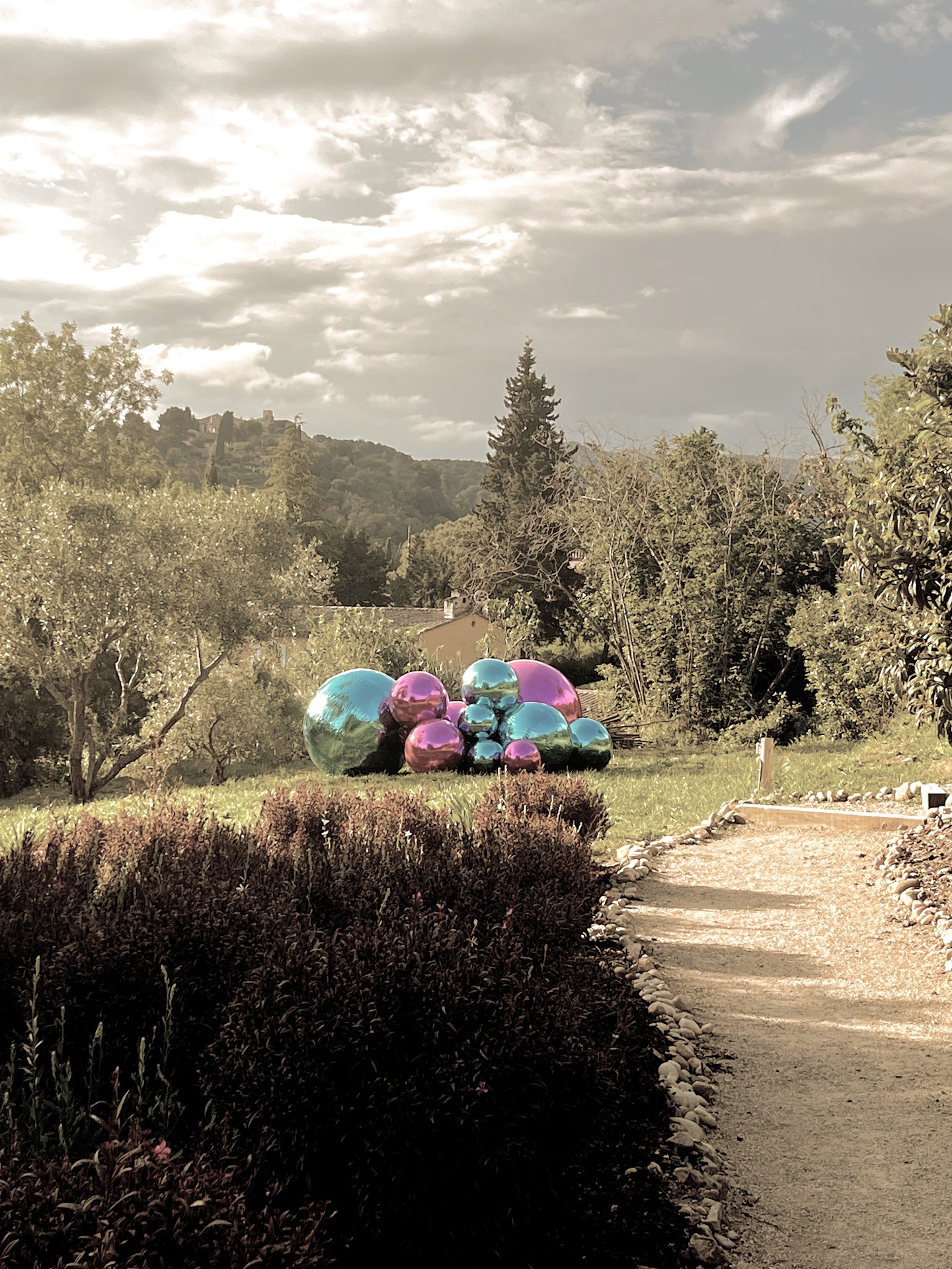 Arora Vale: Digital Convergence - Image 9